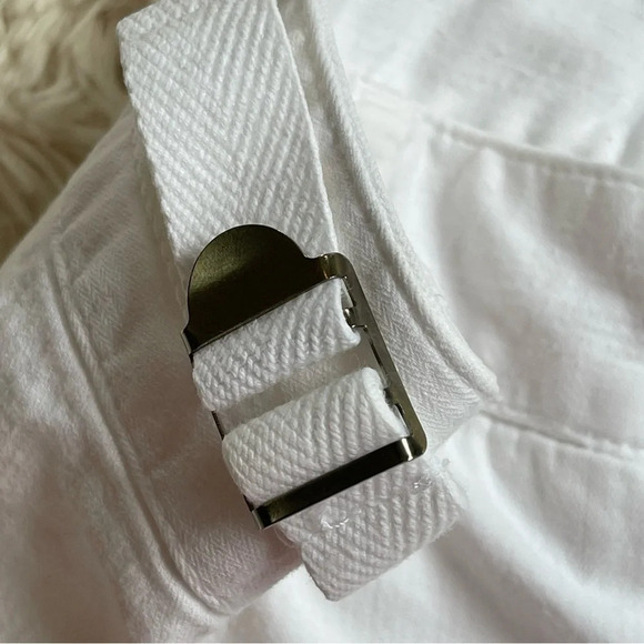 Vince Women's White Cargo Shorts - Picture 3 of 6